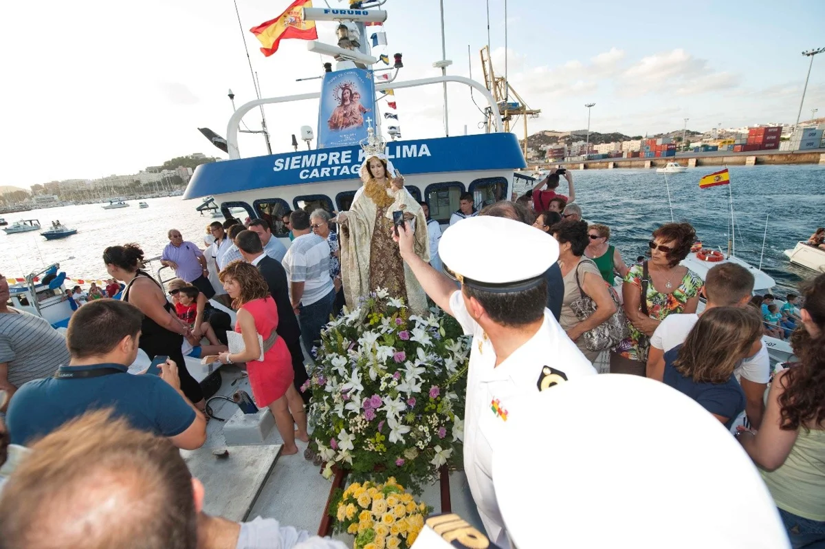 Virgen del Carmen y procesiones marítimas · imagen de archivo municipal