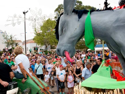 Fiestas de Perín y Subida del Burro · imagen de archivo municipal