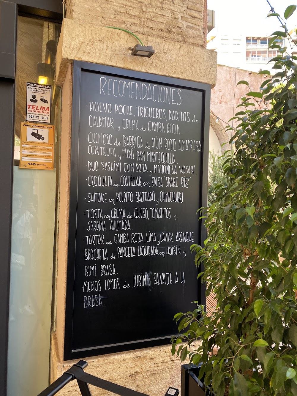 A la Brasa Taberna Mediterránea · carta, página 9