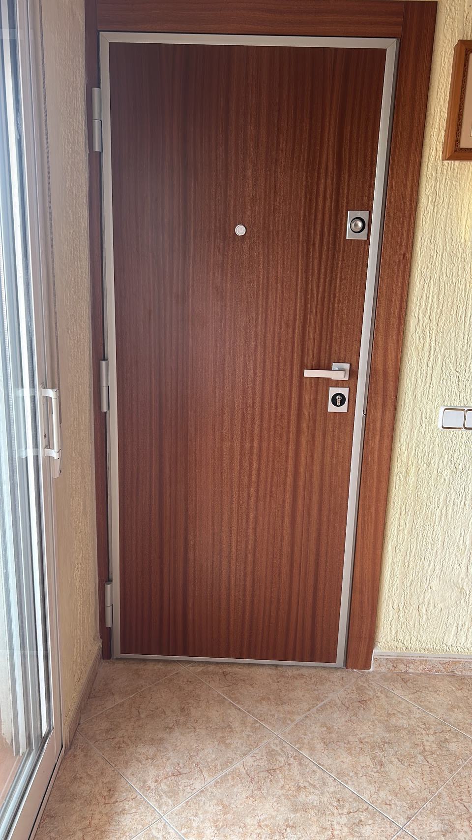 BEYCA puertas de seguridad: fotografía 2