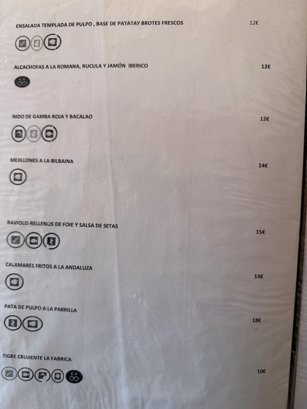 Gastrobar La Fábrica Brewpub · carta, página 10