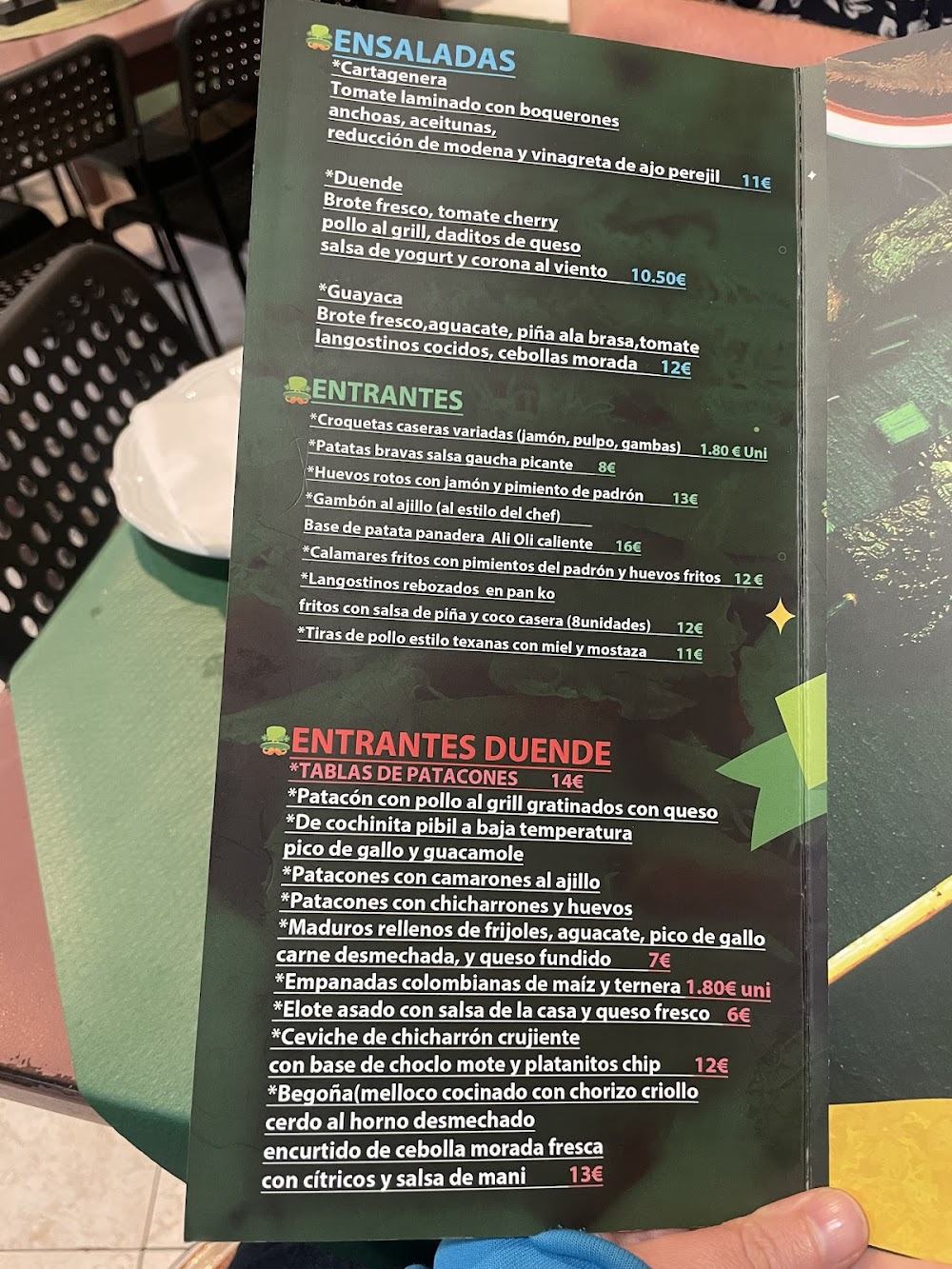 Los tres duendes fusionfood · carta, página 2