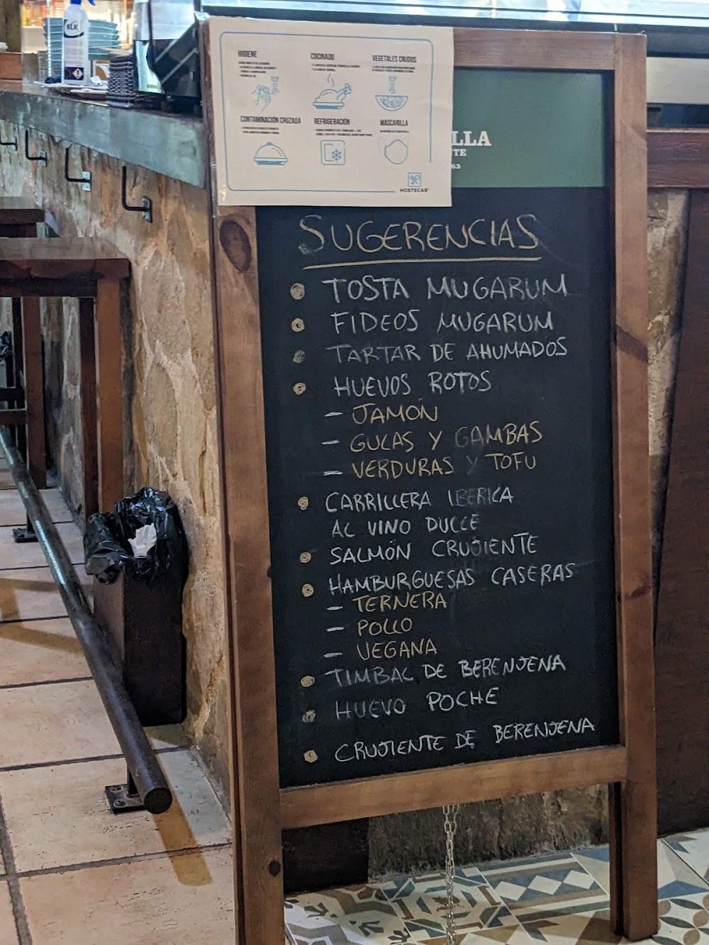 Restaurante tipicos en Cartagena / Mugarum KÓMO KOMO / Exquisito y Saludable · carta, página 4