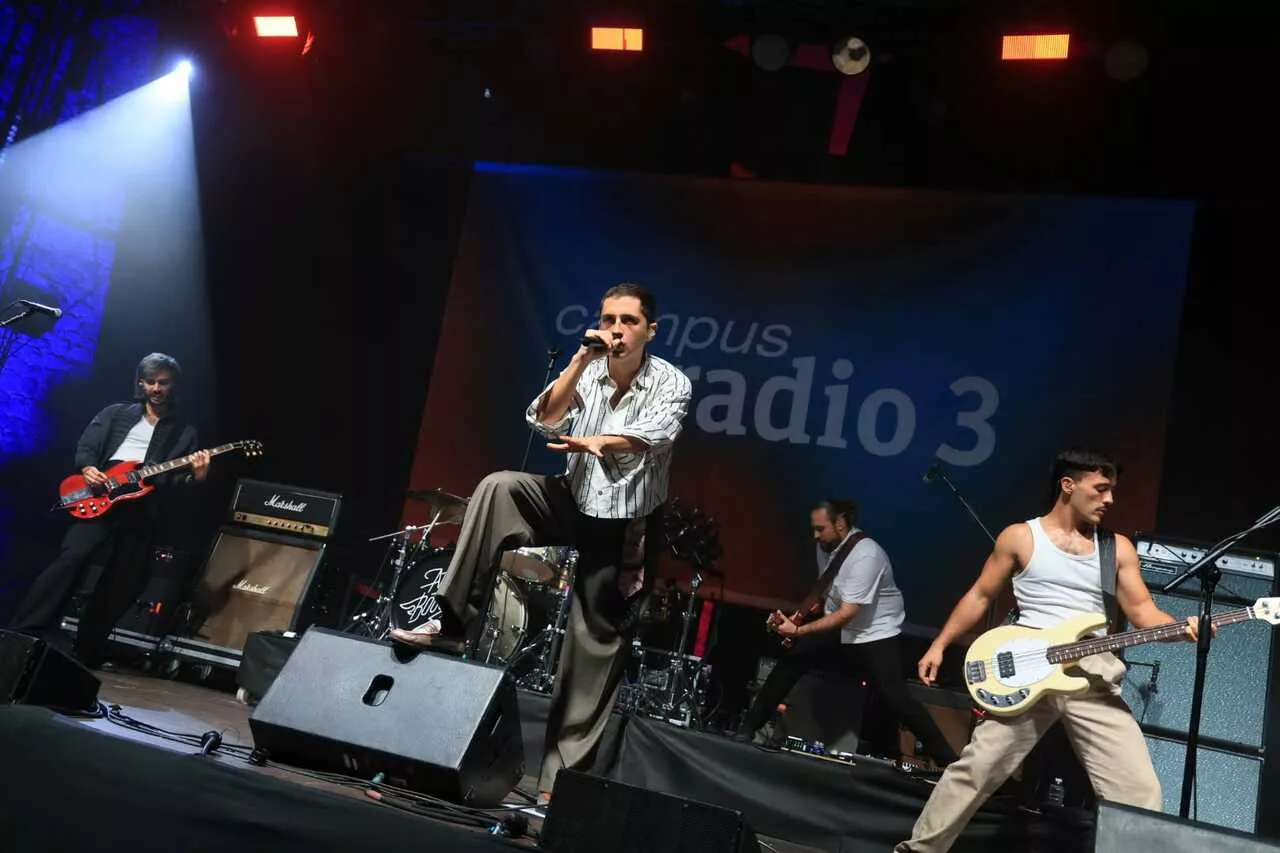Imagen de la fuente asociada a: Cartagena se rinde a Arde Bogotá en el estreno de su nuevo disco