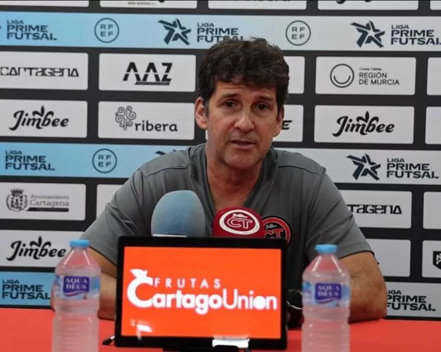 Imagen de la fuente asociada a: Duda pide una reacción del Jimbee Cartagena ante Noia: «La afición quiere ver a un equipo entregado»