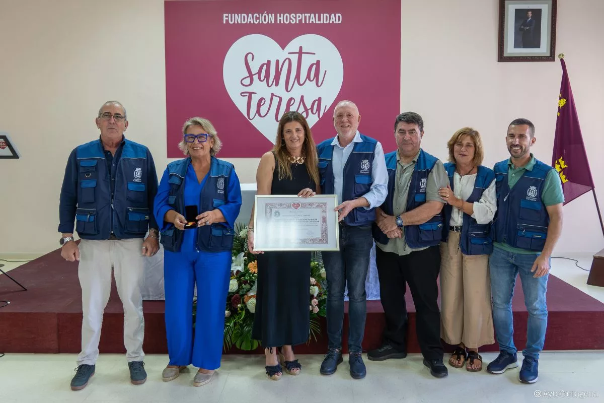 Imagen de la fuente asociada a: La Hospitalidad de Santa Teresa reconoce la labor del Ayuntamiento en la ayuda a personas sin hogar