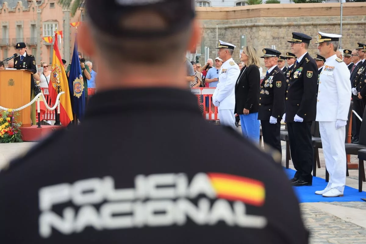 Imagen de la fuente asociada a: Cartagena arropa a la Policía Nacional en la celebración del Día de su Patrón