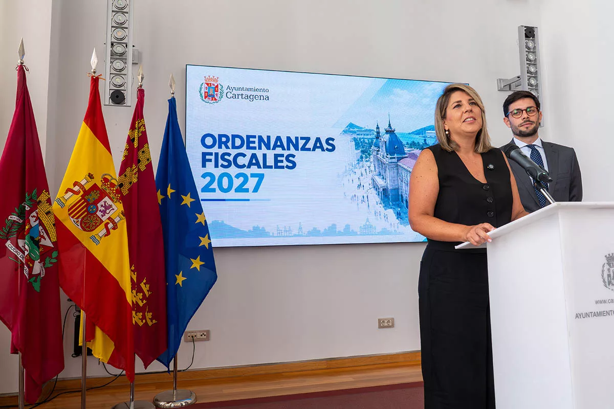Imagen de la fuente asociada a: El Gobierno vuelve a congelar tasas e impuestos mientras reduce la deuda a cifras históricas