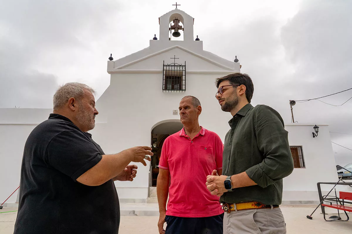 Imagen de la fuente asociada a: La ermita del Monte Calvario recupera el esplendor de su fachada tras su restauración