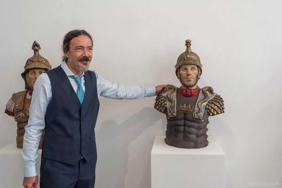 Imagen de la fuente asociada a: El Museo del Teatro Romano de Cartagena revive la Segunda Guerra Púnica con las esculturas de Francano