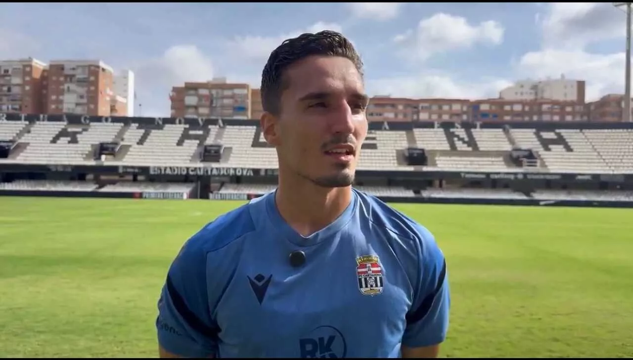 Imagen de la fuente asociada a: Imanol Baz, tras el parón con el FC Cartagena: "Es un privilegio medirse a rivales de nivel y tenemos ganas de volver a casa"