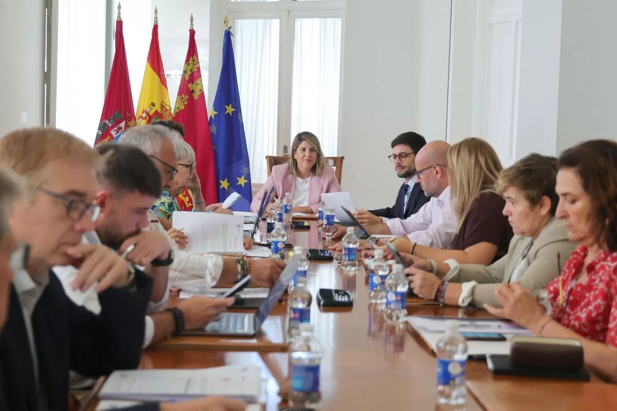 Imagen de la fuente asociada a: El Ayuntamiento aprueba para 2026 una oferta de empleo de 256 plazas, de las que 124 son de turno libre