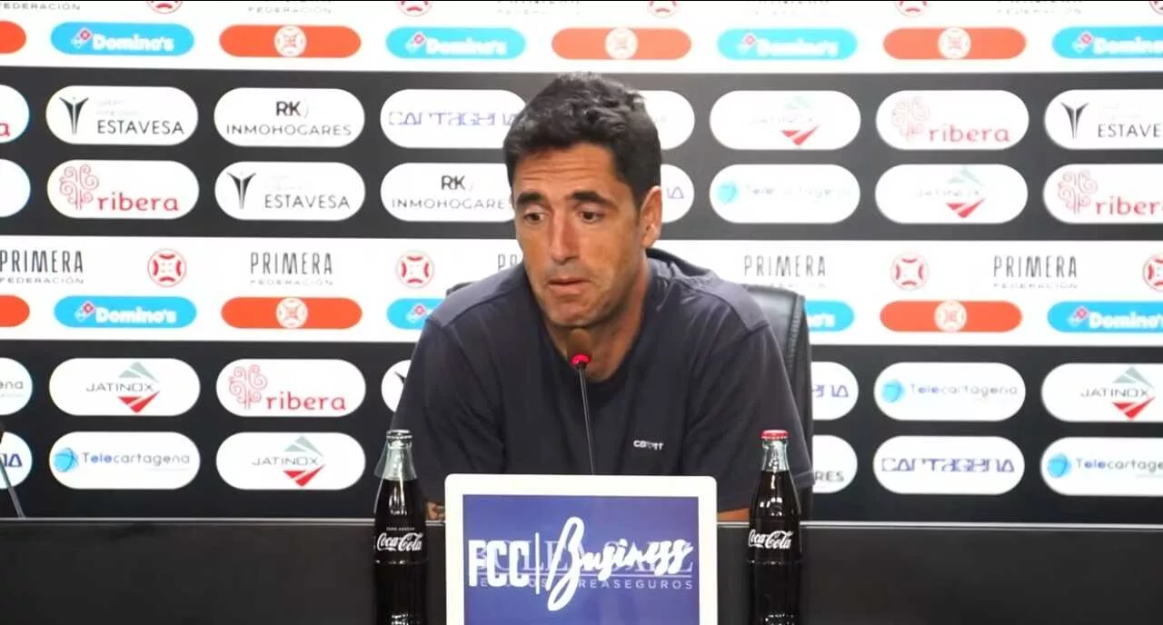 Imagen de la fuente asociada a: Íñigo Vélez quiere un Cartagonova volcado ante el Murcia: «Vamos a salir a muerte»