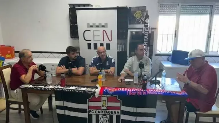 Imagen de la fuente asociada a: La Peña del Asiático celebra este jueves una tertulia especial para analizar el derbi entre el FC Cartagena y el Real Murcia