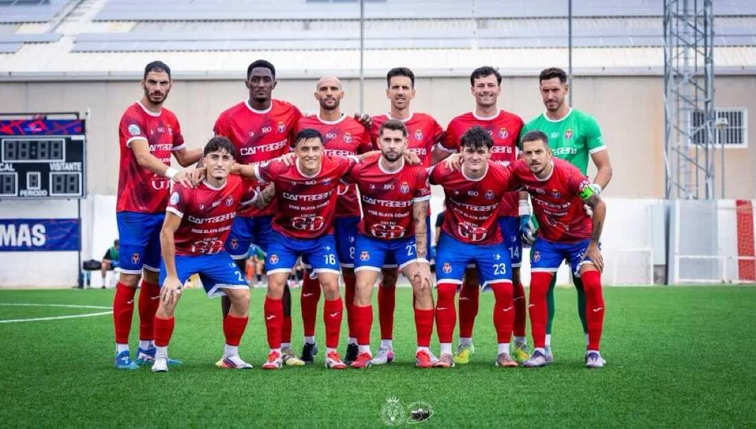 Imagen de la fuente asociada a: La Deportiva Minera derriba al líder La Nucía (2-0) con goles de Juan Carlos Real y Ceballos y se reivindica en el Ángel Celdrán