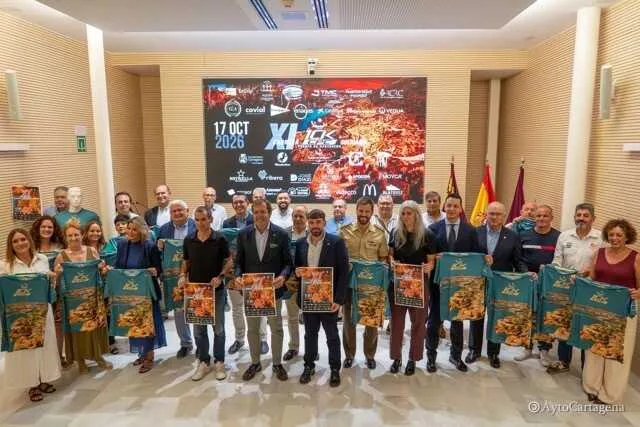 Imagen de la fuente asociada a: La 10K del Puerto de Cartagena reunirá a 1.800 participantes el 17 de octubre con carreras y una marcha senderista