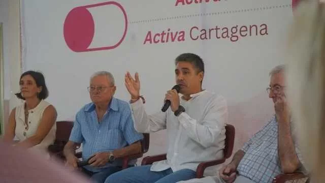 Imagen de la fuente asociada a: MC Cartagena apuesta por mejorar los servicios y las infraestructuras de Barrio Peral escuchando a sus vecinos