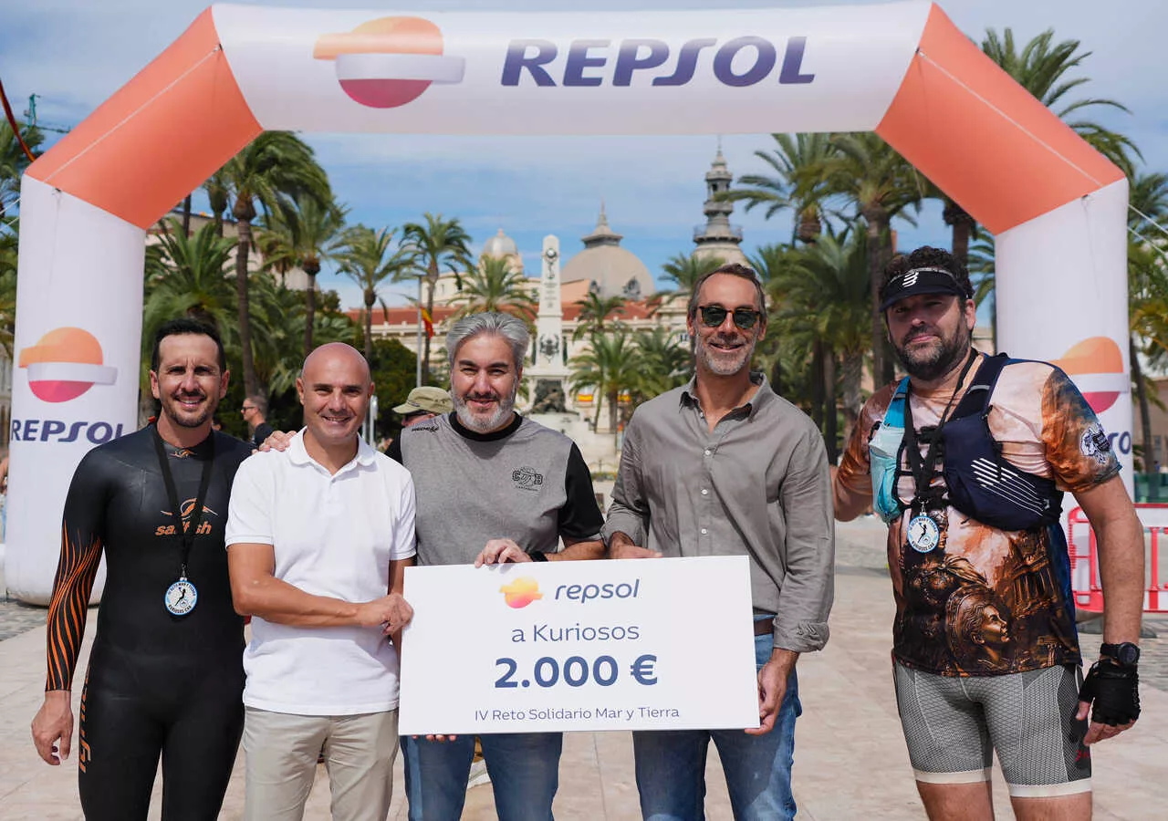 Imagen de la fuente asociada a: Repsol apoya a Kuriosos a través del Reto Solidario Mar y Tierra