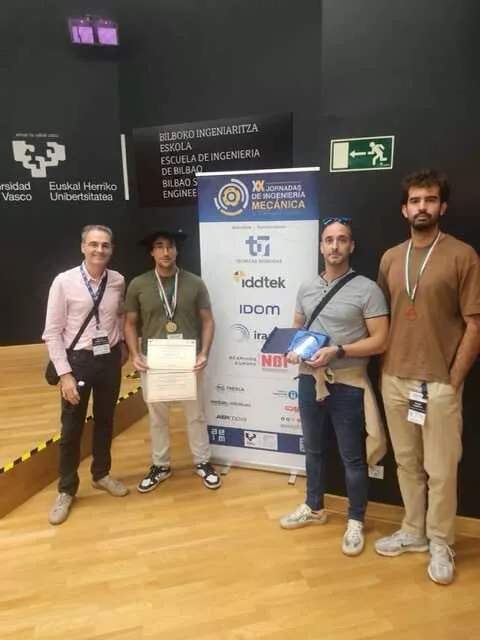 Imagen de la fuente asociada a: La UPCT logra el tercer puesto en la VI Olimpiada de Teoría de Máquinas y Mecanismos