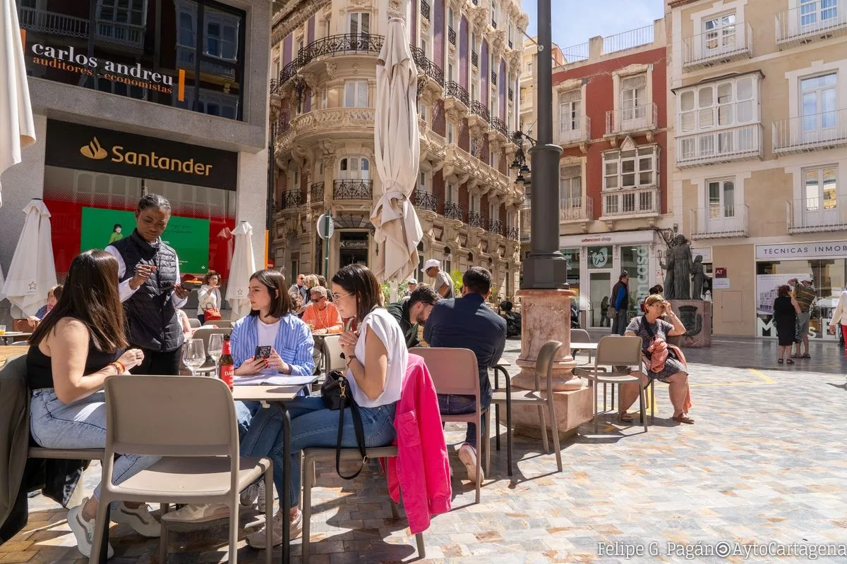 Imagen de la fuente asociada a: El 1 de octubre se abre el plazo para renovar las autorizaciones de terrazas de hostelería