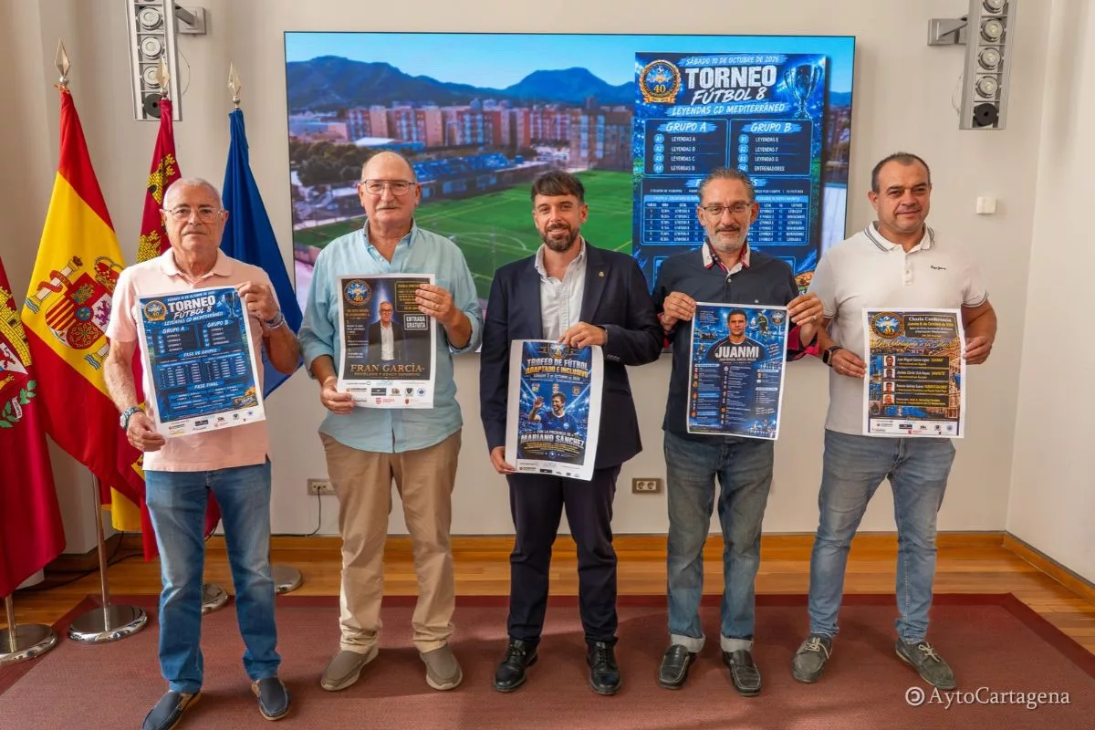 Imagen de la fuente asociada a: El CD Mediterráneo presenta los actos para conmemorar sus 40 años de fútbol base en Cartagena