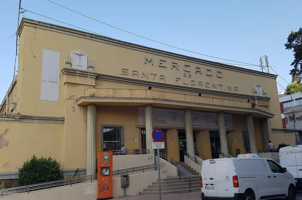 Fachada del Mercado de Santa Florentina de Cartagena; imagen del mercado, no de un puesto concreto