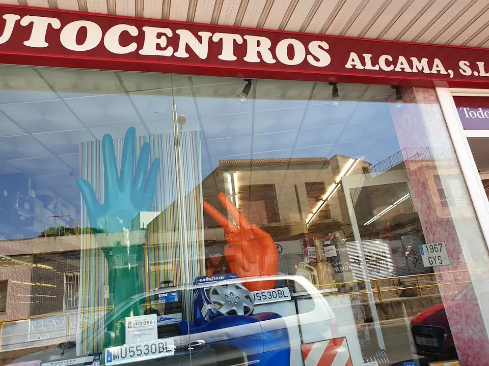 Autocentros Alcama S.L., tienda de repuestos para automóviles en Cartagena