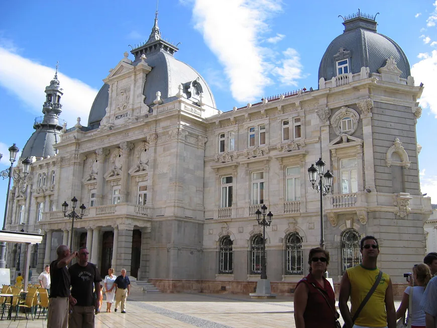 Palacio Consistorial en la plaza del Ayuntamiento de Cartagena